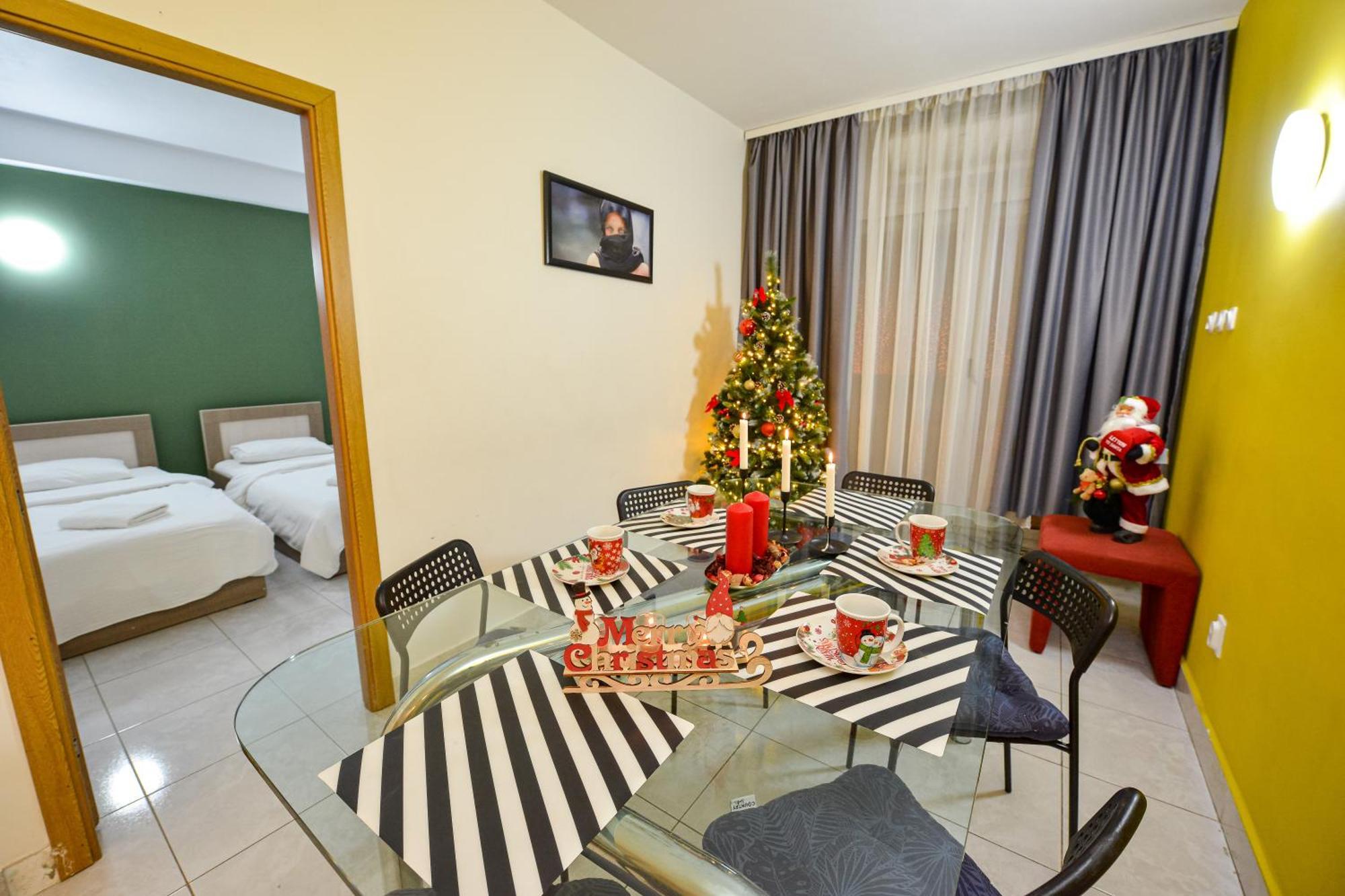 The Lincoln Suites - Central Shabbat Friendly Apartments บูคาเรสต์ ภายนอก รูปภาพ