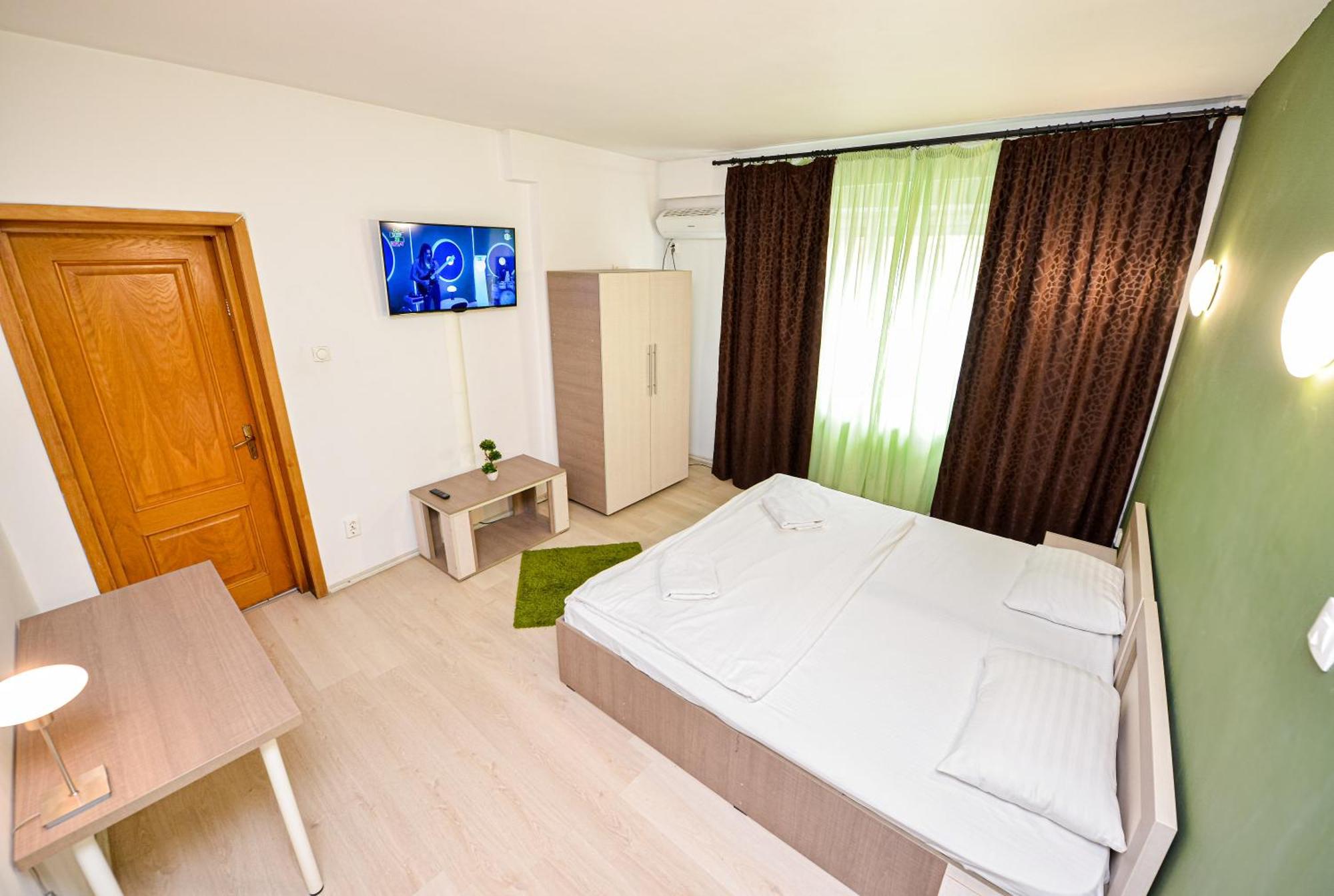 The Lincoln Suites - Central Shabbat Friendly Apartments บูคาเรสต์ ภายนอก รูปภาพ